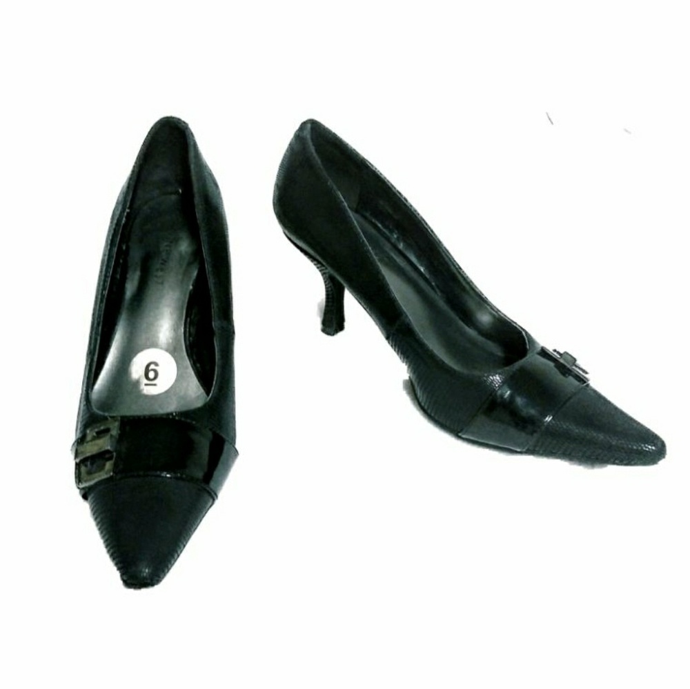 Nine West Women's 6 Black Faux Buckle Slip On Pump